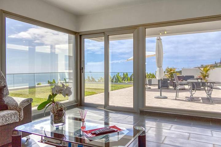 Chalet para 5 personas, con jacuzzi además de piscina y jardín en La Palma - 2