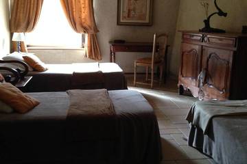 Gîte pour 23 Personnes dans Noyers, Arrondissement d'Avallon, Photo 2