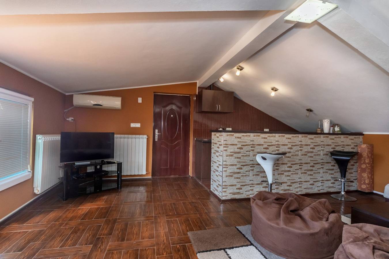 Ganze Wohnung, Superior Apartment with sea view in Petrovac na Moru, Opština Budva