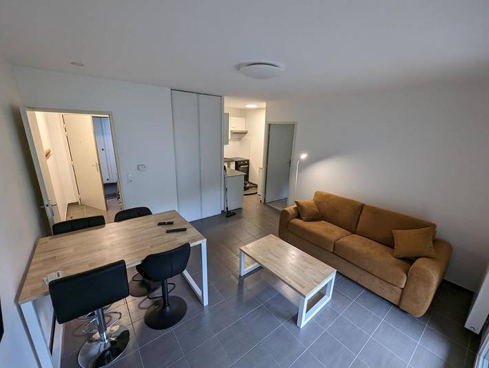 Appartement de vacances pour 4 personnes, avec jardin et terrasse