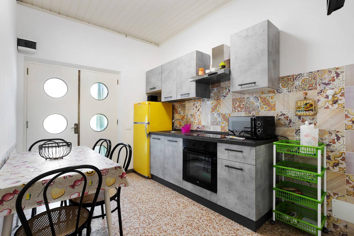 Ganze Wohnung, Ferienwohnung "Casa Perla" in Strandnähe in Massa, Italienische Riviera