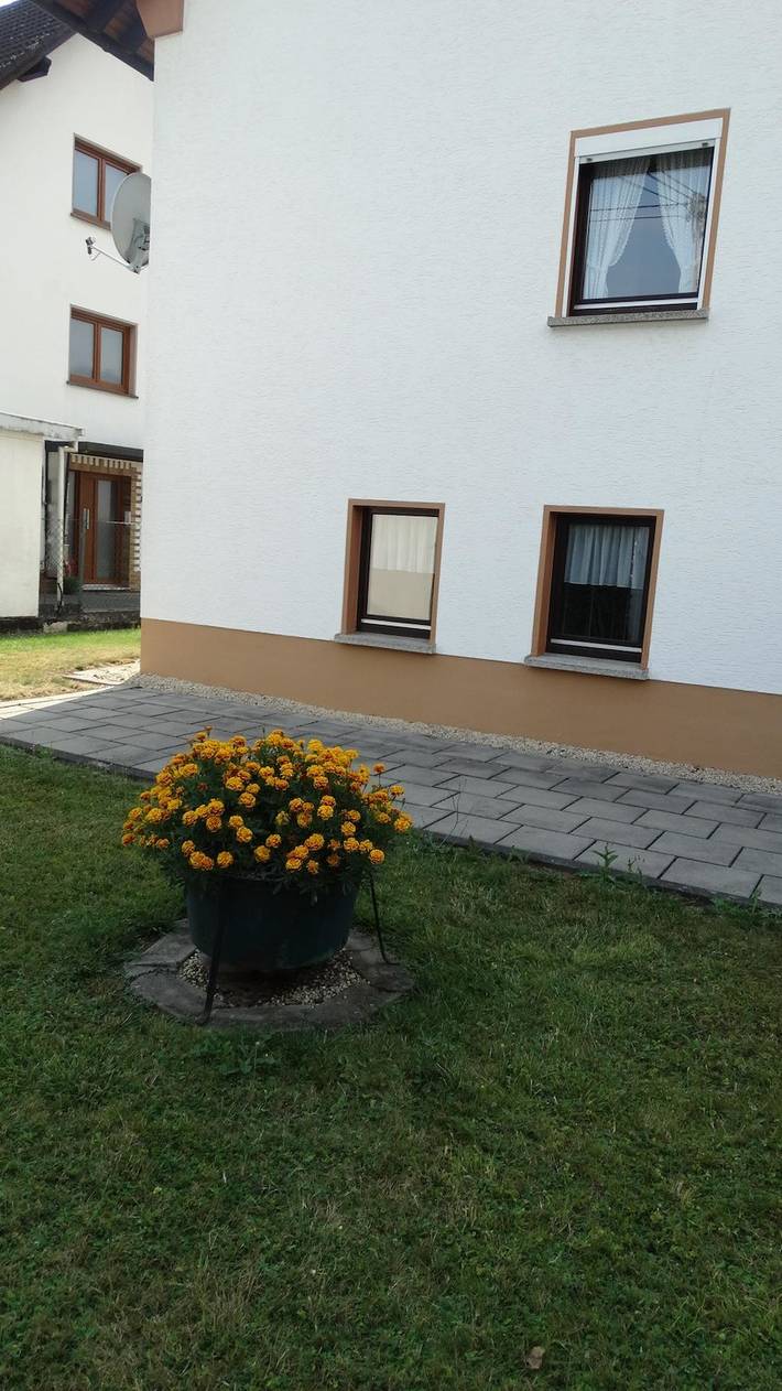 Ferienhaus für 5 Personen, mit Balkon und Terrasse sowie Garten in Rengsdorf-Waldbreitbach - 2