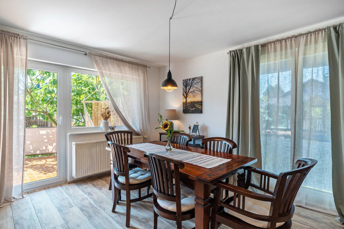 Appartement entier, Appartement confortable entre Forêt-Noire et Rhin avec balcon et cheminée in Sinzheim, Forêt Noire du Nord