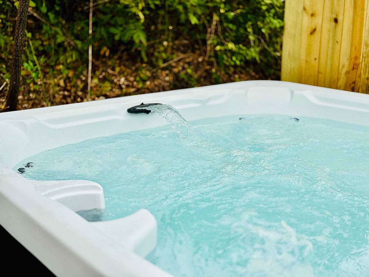 Ganze Wohnung, The Zephyr Tiny Container Home 12 min to Downtown Waco in McLennan County