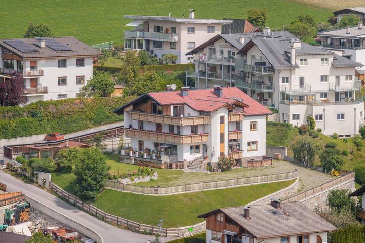 Ferienwohnung für 2 Personen, mit Balkon im Stubaital