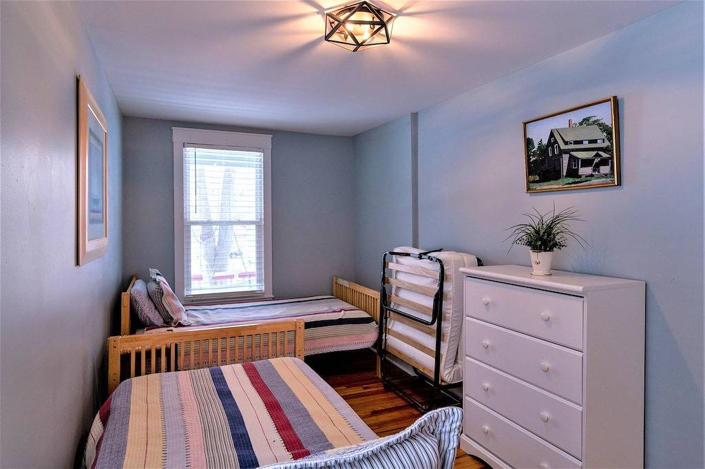 Family Home Near Beach, Downtown, Marina in Manistee, Manistee County