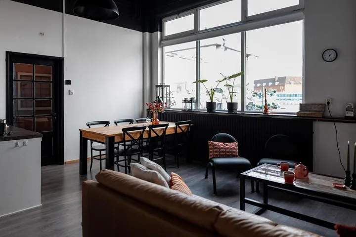 Alojamiento y desayuno para 6 personas, con terraza además de vistas al lago y vistas - 1