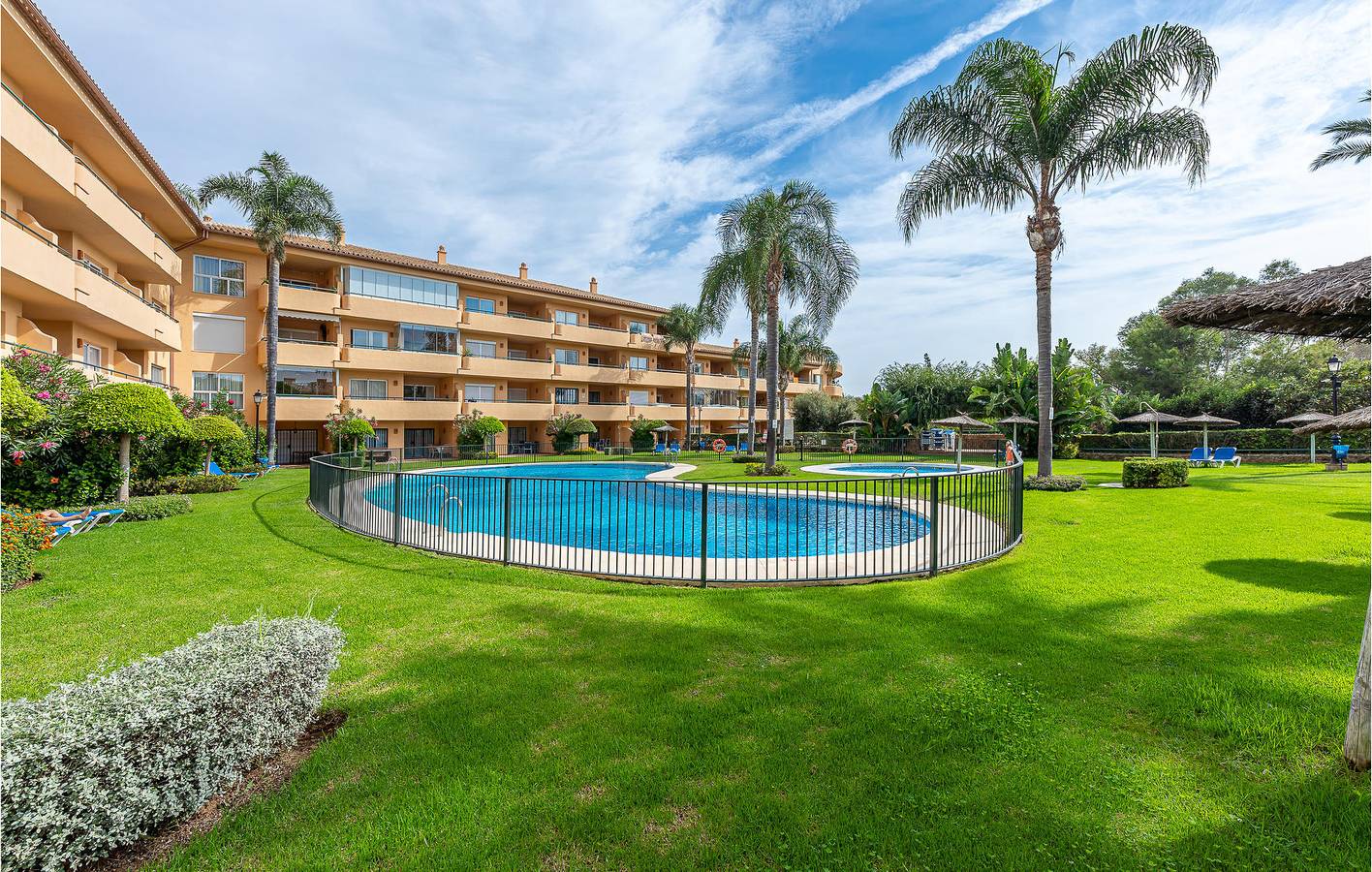Hel ferieleilighet, Ferieleilighet for 6 personer med terrasse in Marbella Øst, Marbella