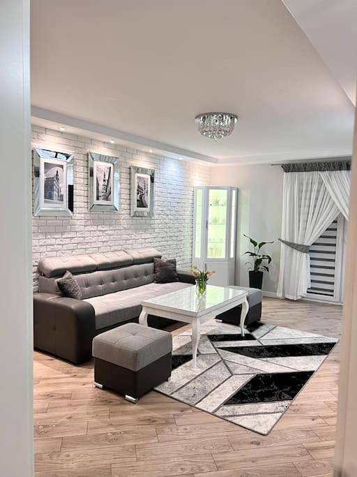 Apartament wakacyjny dla 6 osób, z balkon w Zamość