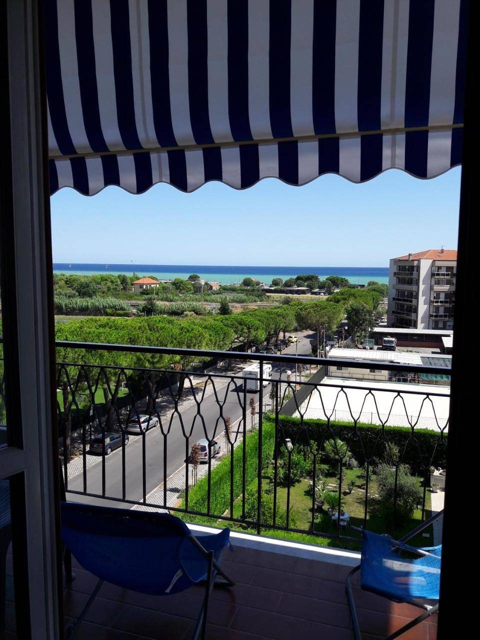 Ganze Wohnung, Appartamento vista mare in Albenga, Riviera di Ponente