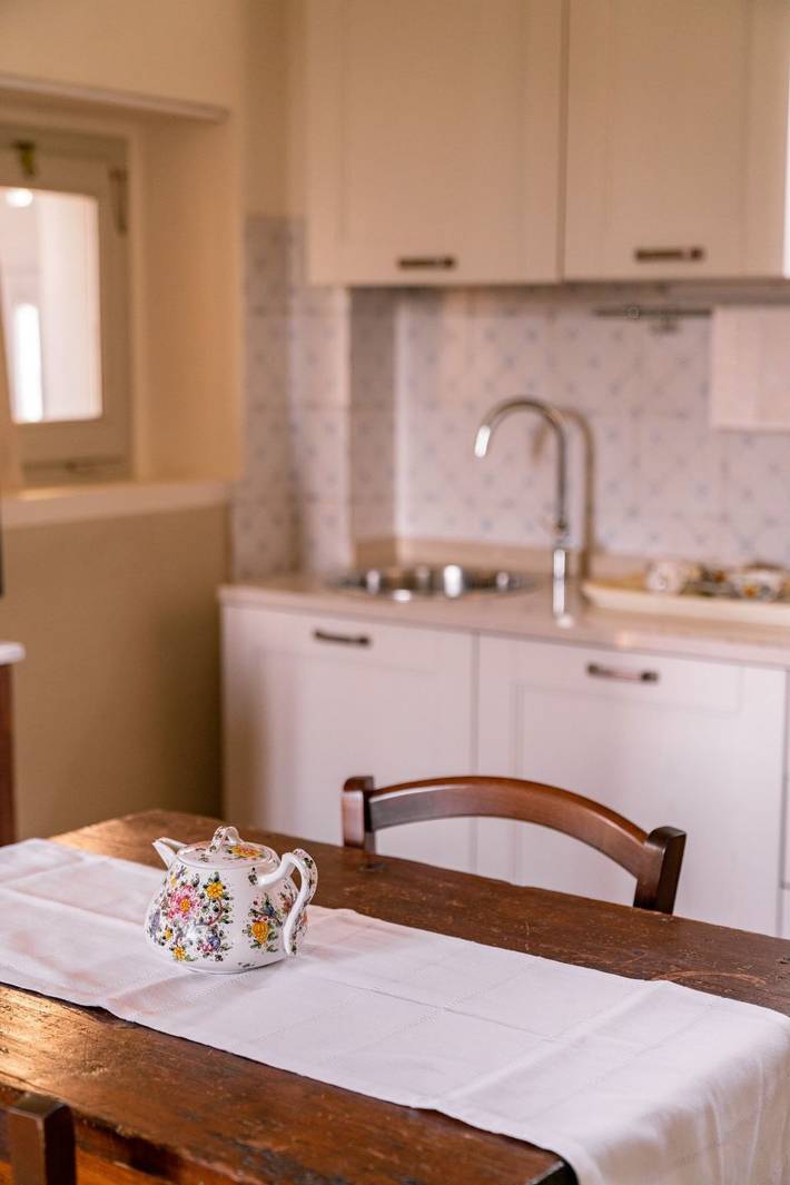 Gîte pour 2 personnes, avec jardin et piscine, animaux acceptés à Pesaro - 3