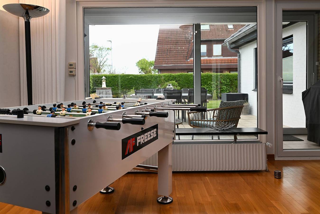Ganze Wohnung, Ferienwohnung Deichsuite mit Garten und Fahrradgarage in Büsum, Dithmarschen