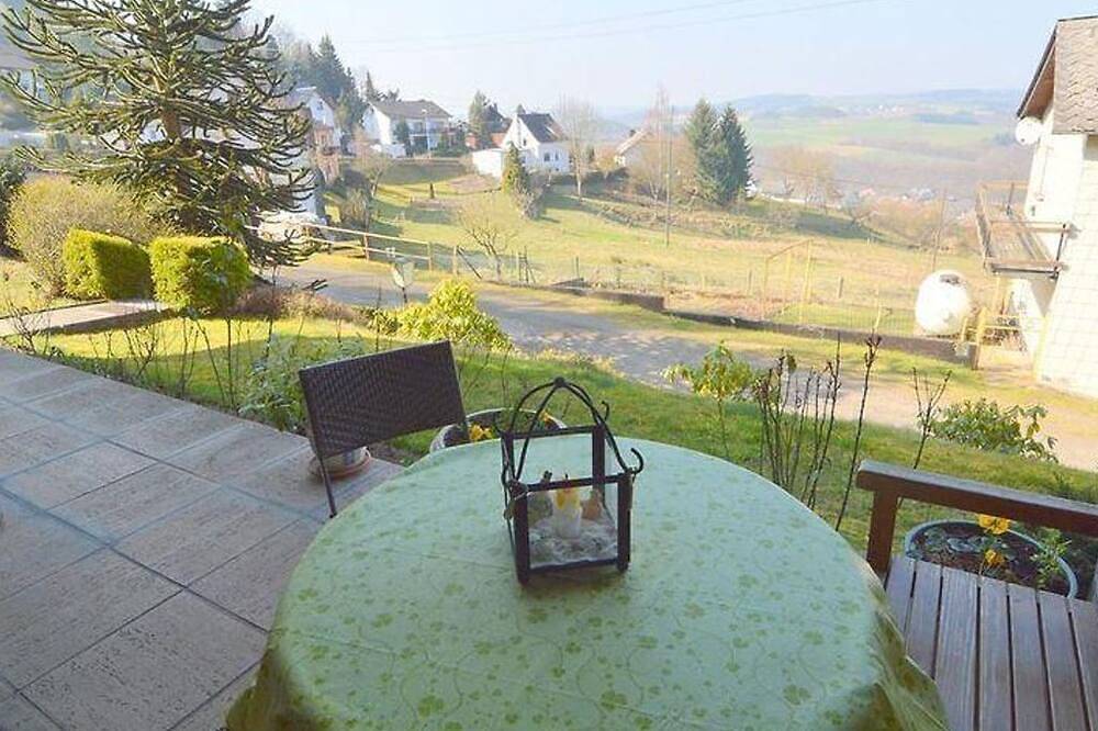 Apartment 1 for 2-3 people - Pension Eifelblick in Bermel, Osteifel