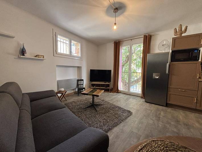 Location de vacances pour 2 personnes, avec balcon et vue à Ortaffa - 2