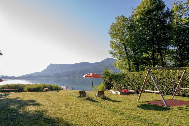 Ferienwohnung für 4 Personen, mit Ausblick und Seeblick sowie Terrasse