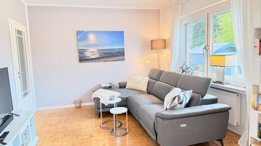 Ferienhaus für 7 Personen, mit Terrasse und Garten sowie Sauna und Ausblick in Pewsum - 2
