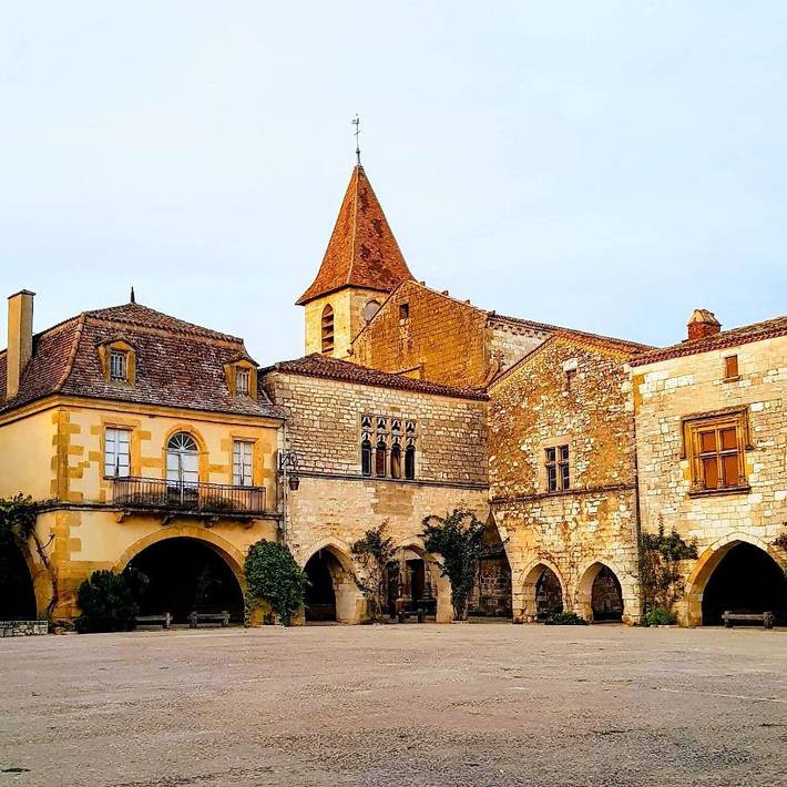 Gîte pour 2 personnes, avec piscine et jardin à Monpazier - 2