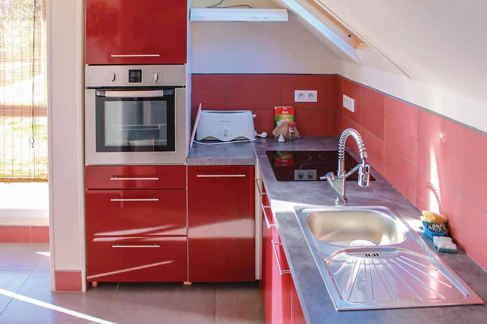Tolles Haus in Plogoff mit Küche in Pointe du Raz, Plogoff