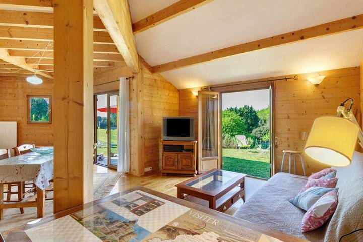 Gîte Le Bosquet avec terrasse privée, jardin et climatisation à Calviac-en-Périgord in Calviac-en-Périgord, Périgord Noir