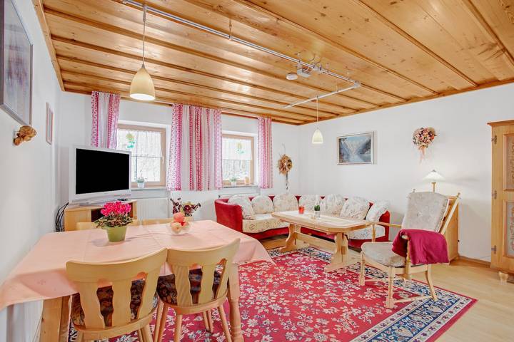 Ferienwohnung für 3 Personen, mit Garten, mit Haustier in Obersalzberg - 2