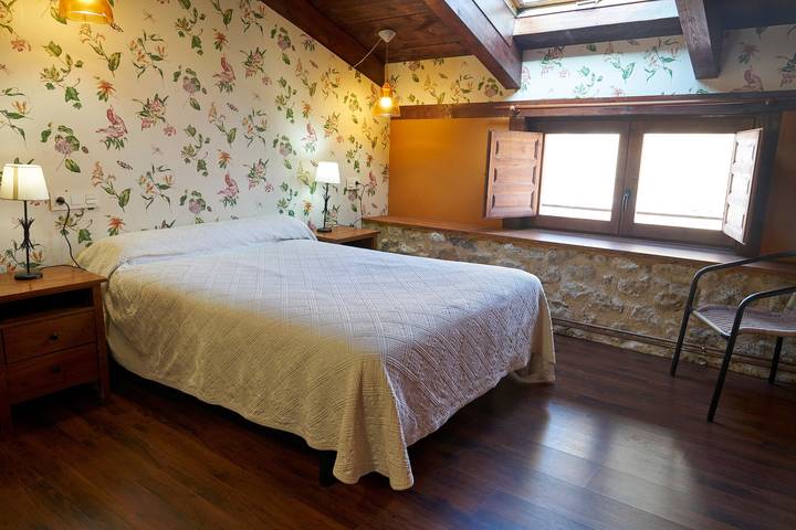 Casa de vacaciones para 13 personas, con Jardín en Provincia de Burgos