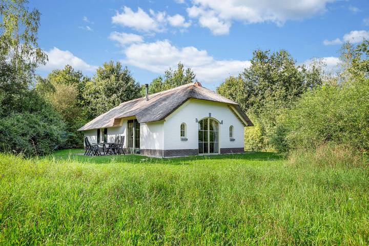 Bungalow für 4 Personen, mit Terrasse und Balkon/Terrasse - 1