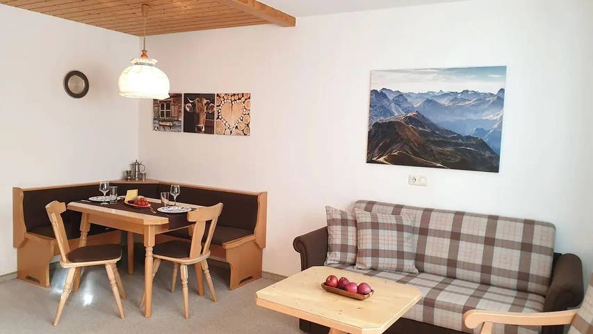 Ferienwohnung für 3 Personen, mit Balkon und Garten
