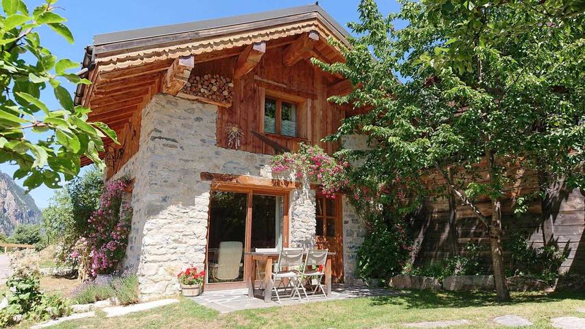 Gîte pour 5 personnes, avec Terrasse et Jardin à Pralognan-la-Vanoise - 3