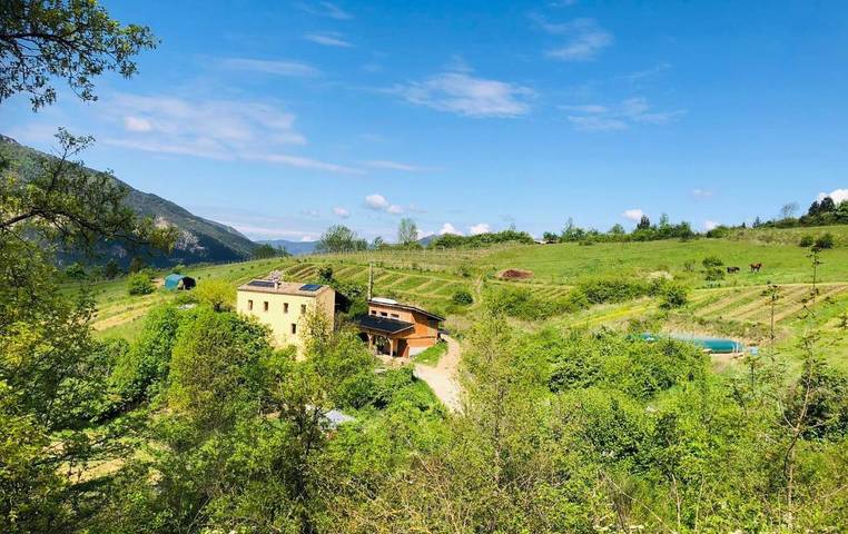 Appartement de vacances pour 4 personnes, avec Terrasse ainsi que Jardin et Vue