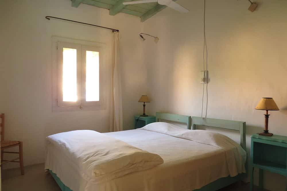 Le Gite Vert aux Gites de Pardella, espace et calme à 5 mn de Calvi, 4*** in Calenzana, Région de Calvi
