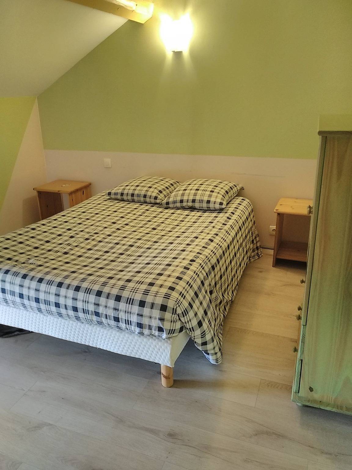 Maison de vacances « La Claire Fontaine » réservable en mode gîte ou chambre d'hôte in Saint-Just-en-Bas, Montbrison