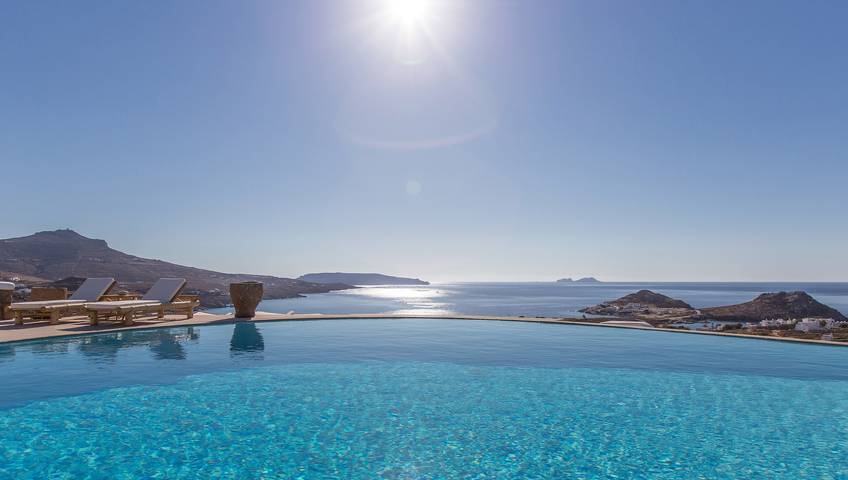 Ferienhaus für 14 Personen, mit Balkon und Whirlpool sowie Garten und Kinderpool auf Mykonos