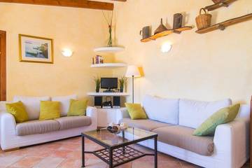 Villa for 2 People in Deià, Serra de Tramuntana, Photo 1