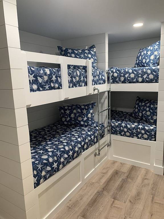 Vacation home for 14 people, with balcony in Ocean City