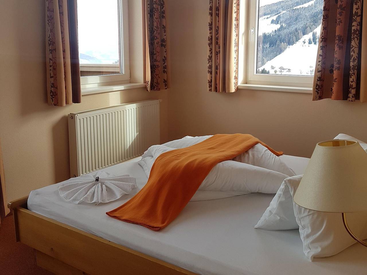Hotel Pariente - Einzelzimmer Standard 1 bis 3 Nächte in Rohrmoos, Schladming-Dachstein