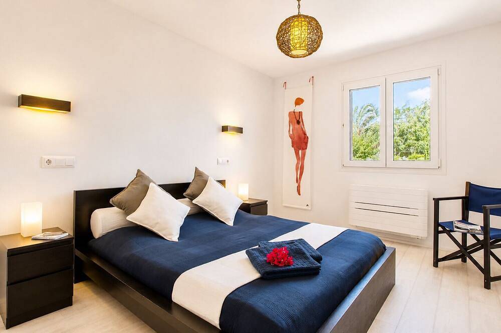 Ferienhaus mit Meerblick und Whirlpool: Traum-Sandbuchten nur 3 min zu fuß in Cala Blava, Llucmajor