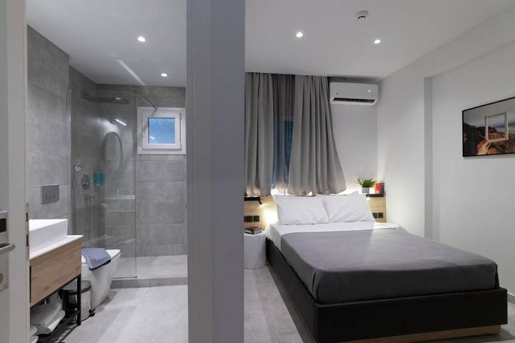 Chambre d’hôte pour 4 personnes, avec terrasse, animaux acceptés à Thessalonique - 4