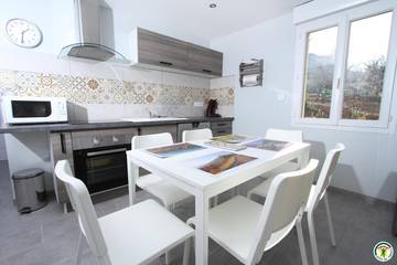 Maison De Vacances pour 4 Personnes dans Sahune, Région de nyons, Photo 3