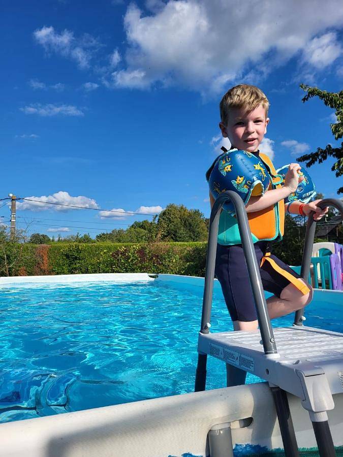 Location de vacances pour 4 personnes, avec jardin ainsi que terrasse et vue, animaux acceptés à Parfondeval - 2