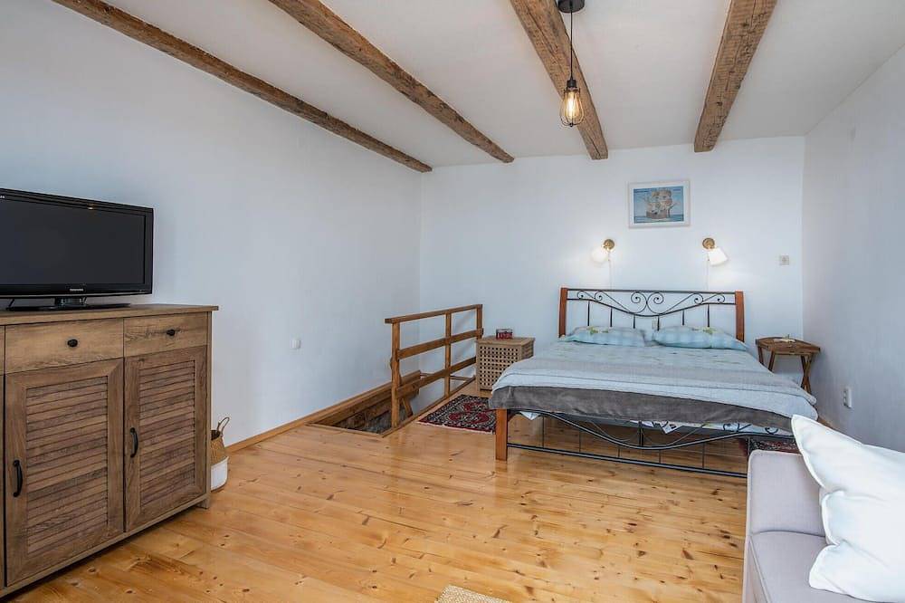 Apartamento inteiro, Alojamento T1 em Stara Baska in Punat, Krk