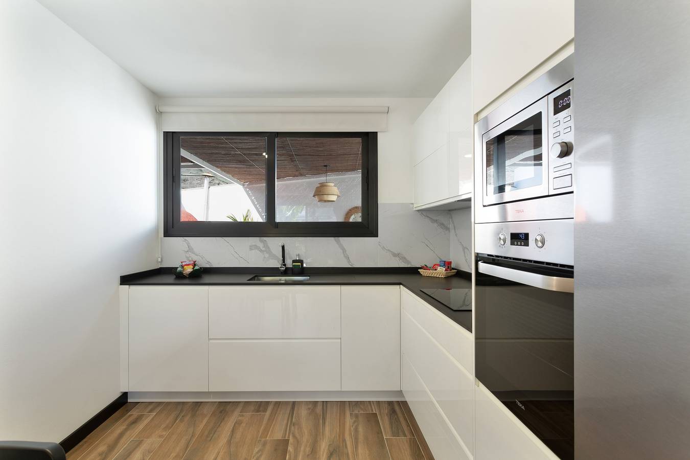 Vakantiehuis 'Rincón De La Fontana' met Uitzicht op de Bergen, Wifi en Airconditioning, foto 10