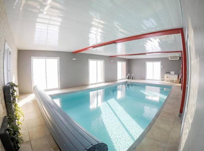 Gîte pour 16 personnes, avec piscine et jardin, animaux acceptés à Saint-Sauveur-en-Rue - 2