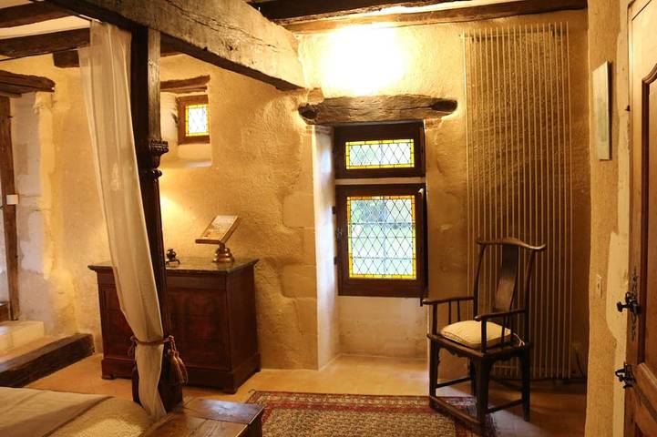 Gîte pour 3 personnes, avec terrasse et jardin à Allemans - 3