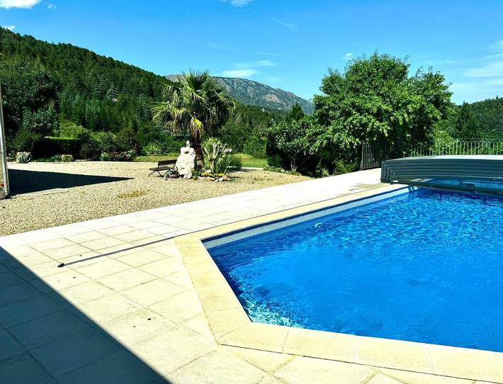 Casa de vacaciones para 7 personas, con piscina además de vistas y jardín, Se admiten mascotas - 1