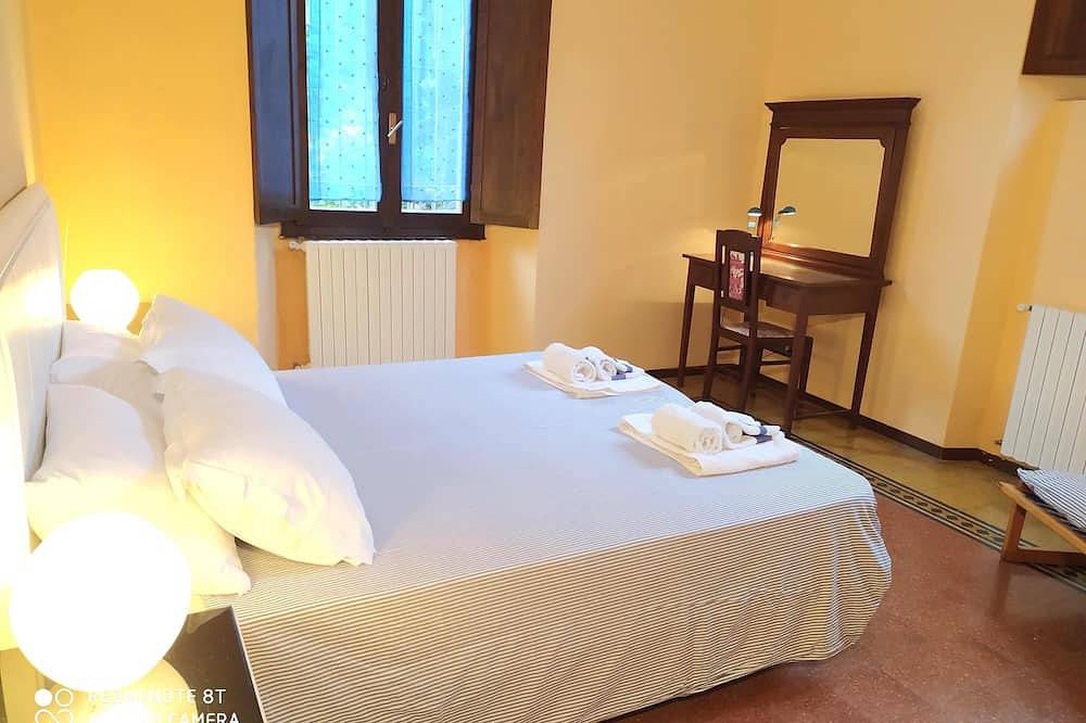 Ganze Wohnung, Terrazza Fantastica sul Lungolago in Sale Marasino, Iseosee