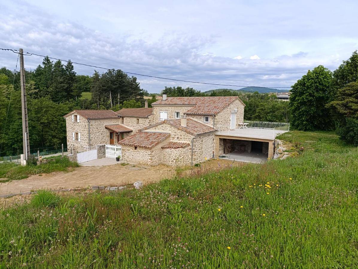 Appartement entier, Havre de paix bucolique en Haute-Ardèche in Étables, Région de Tournon-sur-Rhône