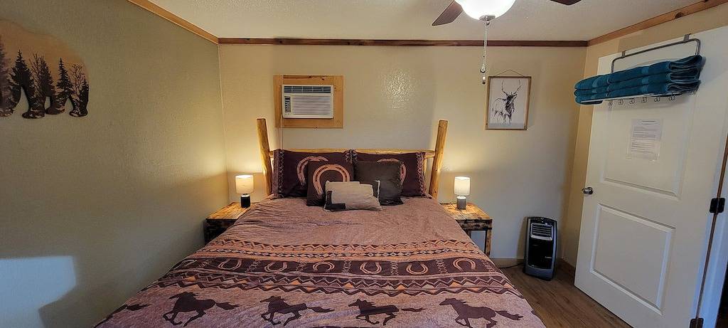 Camping for 6 Guests in Northern California, California