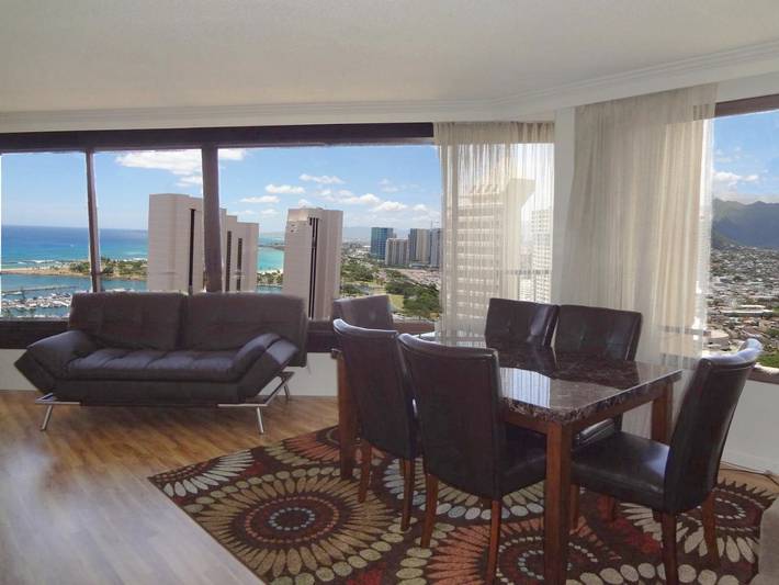 Apartamento de vacaciones para 8 personas, con jacuzzi además de piscina y sauna - 1