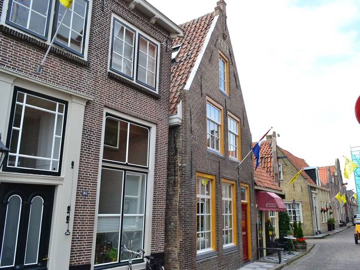 Ferienhaus für 10 Personen, mit Balkon und Garten sowie Sauna in Enkhuizen