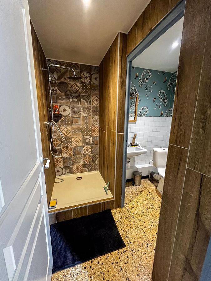 Hôtel pour 8 personnes, avec jardin et vue à Ribes - 3